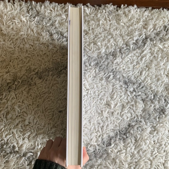 Chanel The Met Coffee Table Book - Picture 4 of 8